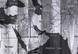 دانلود نقشه جهان با زمینه چوب قدیمی مناسب چاپ برای تابلو دیواری